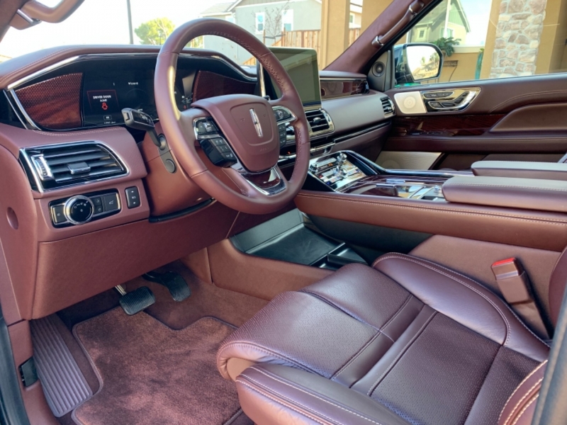 Lincoln Navigator 2020 price $89,900
