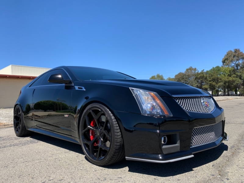Cadillac CTS-V Coupe 2011 price $39,900