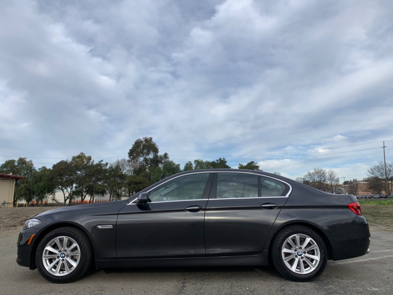 BMW 5-Series 2015 price $22,900