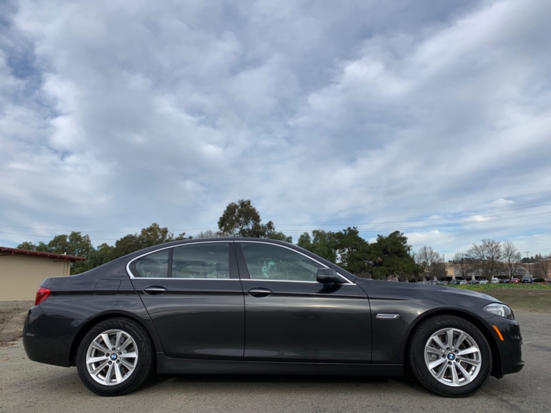 BMW 5-Series 2015 price $22,900