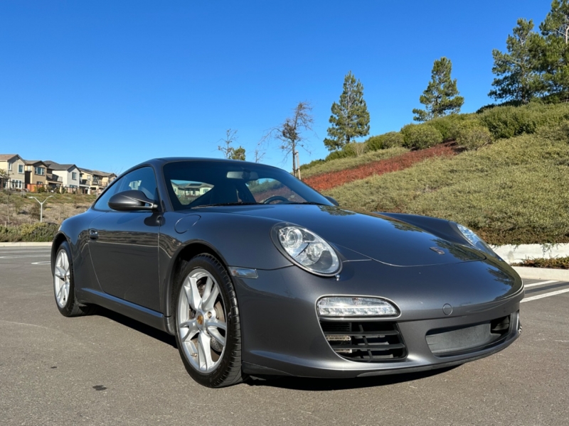 Porsche 911 2010 price $33,900