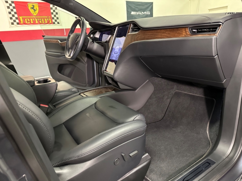 Tesla Model X 2020 price $79,900