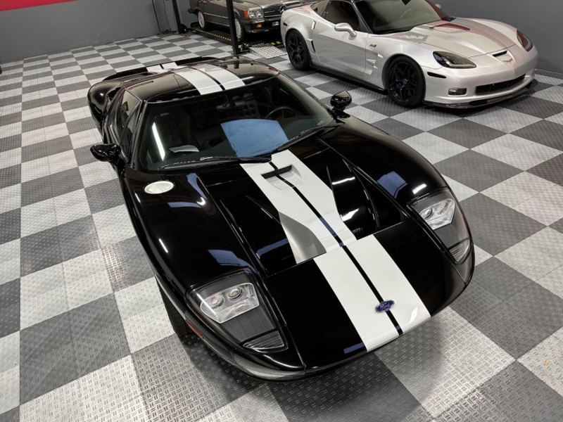 Ford GT 2005 price $399,900