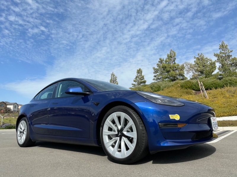 Tesla Model 3 2022 price $42,900