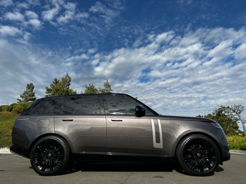 Land Rover Range Rover 2022 price $134,900
