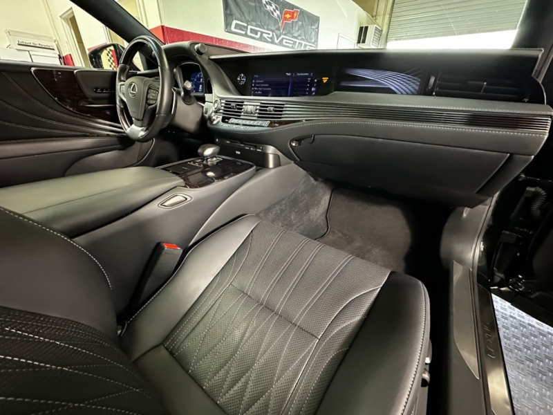 Lexus LS 500 2020 price $58,900