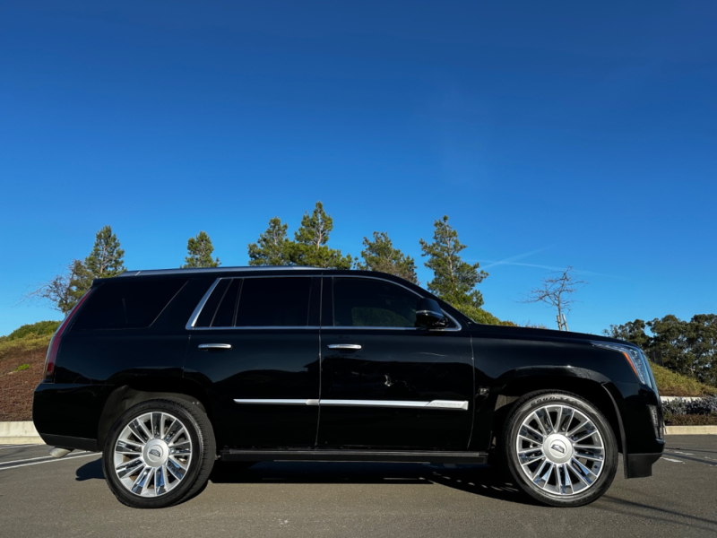 Cadillac Escalade 2016 price $42,900