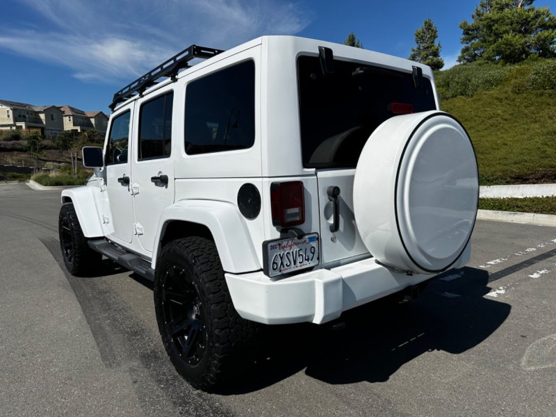 Jeep Wrangler Unlimited 2012 price $19,900