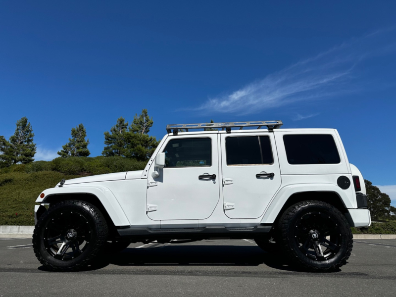 Jeep Wrangler Unlimited 2012 price $19,900