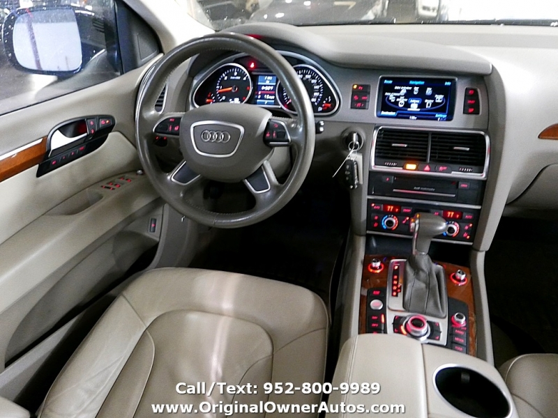 Audi Q7 2015 price $17,995