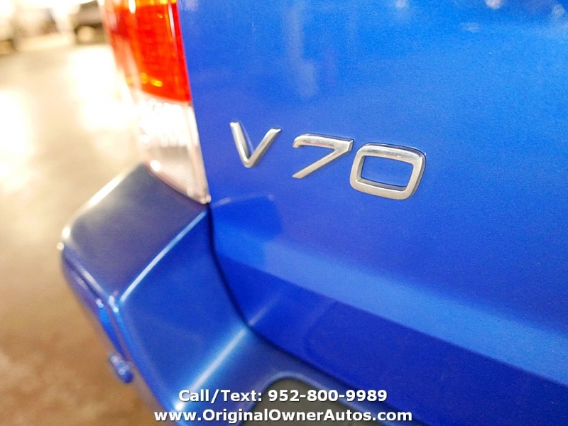 Volvo V70 2006 price $15,995
