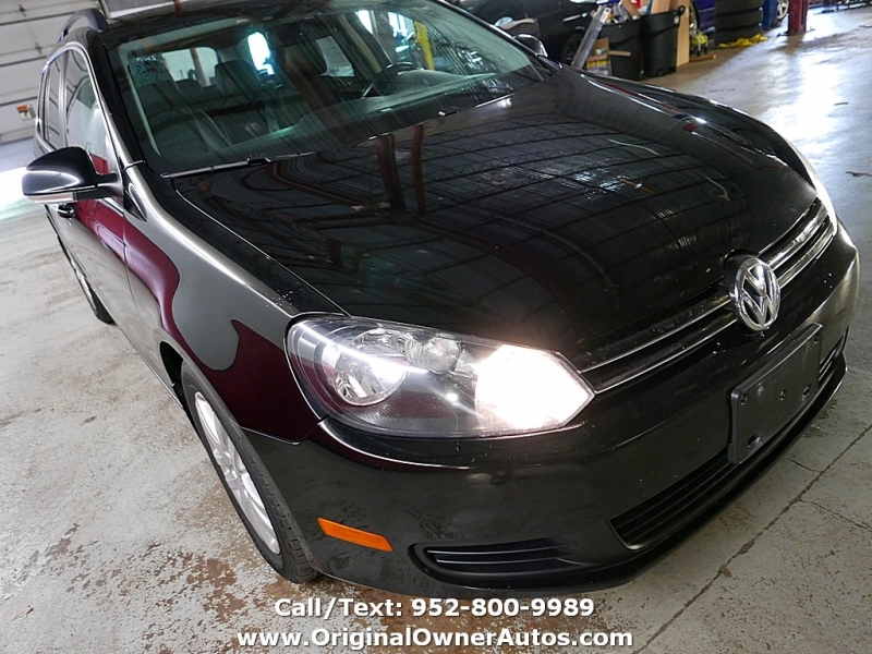 Volkswagen Jetta Wagon 2012 price $11,995