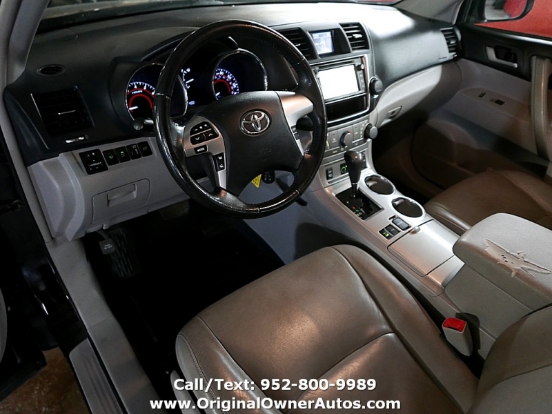 Toyota Highlander 2013 price $9,995