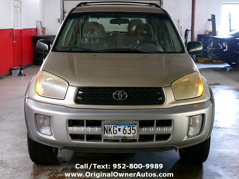 Toyota RAV4 2003 price $2,995