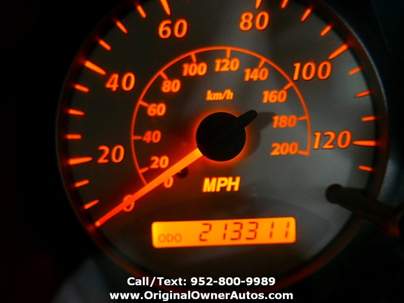 Toyota RAV4 2003 price $2,995