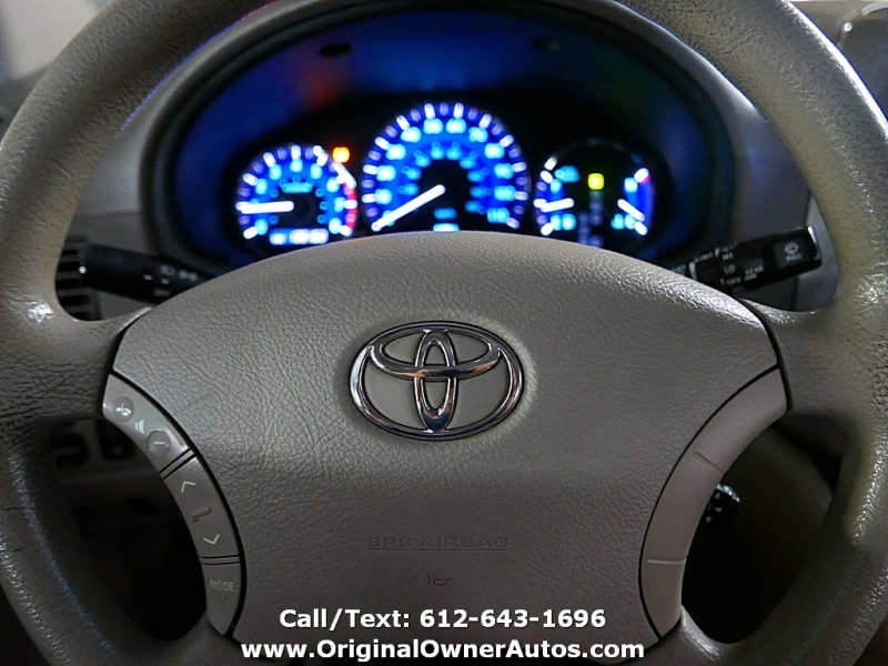 Toyota Sienna 2006 price $5,995