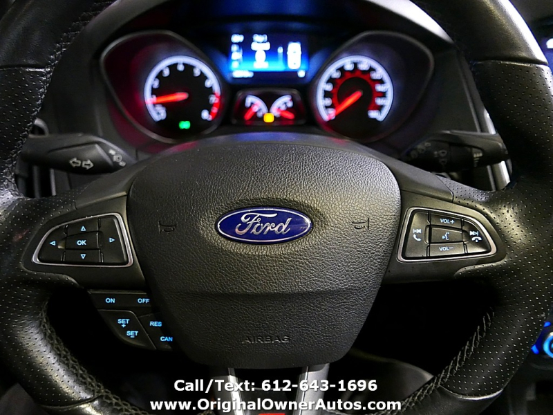 Ford Focus 2016 price $17,995