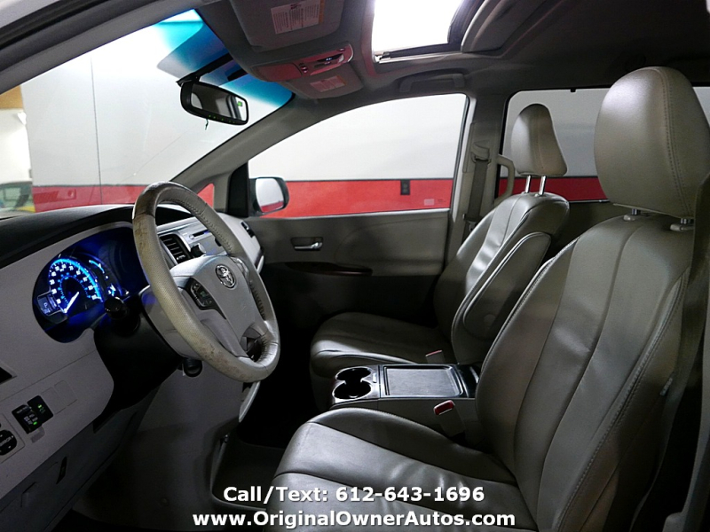 Toyota Sienna 2012 price $9,995
