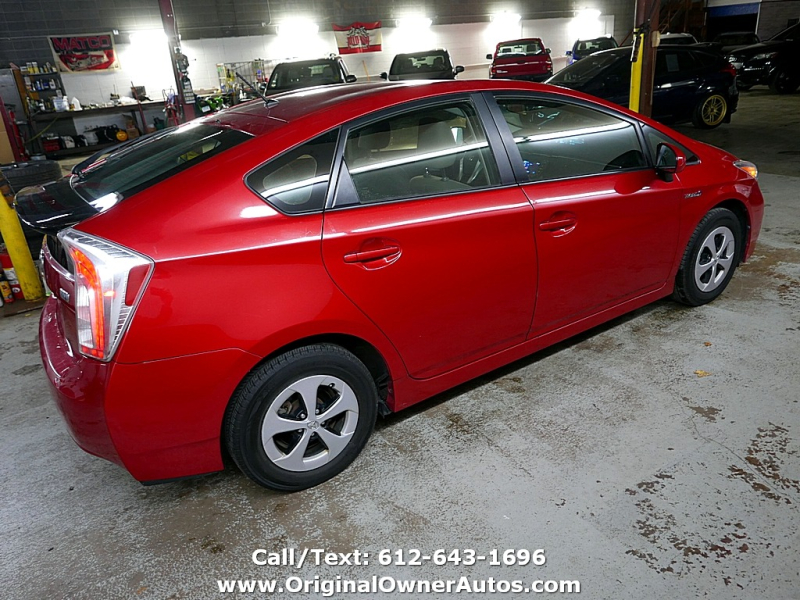 Toyota Prius 2013 price $7,495