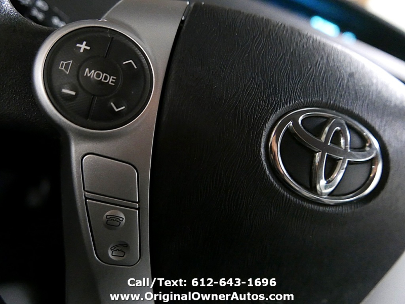 Toyota Prius 2013 price $7,495