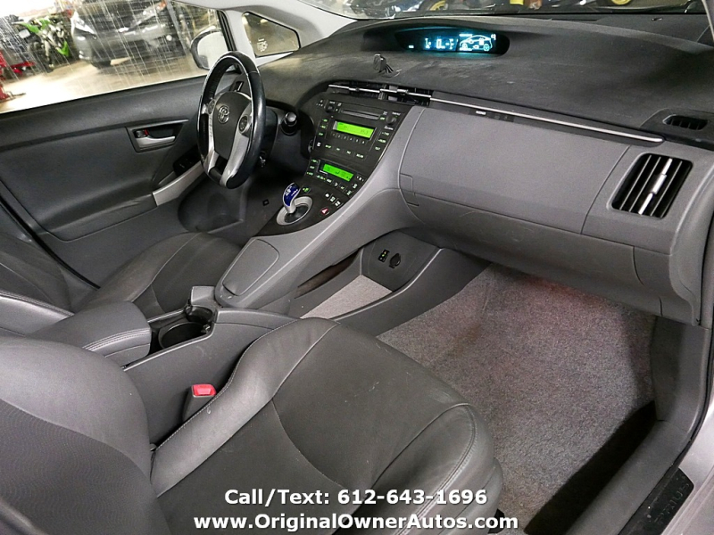 Toyota Prius 2010 price $7,495