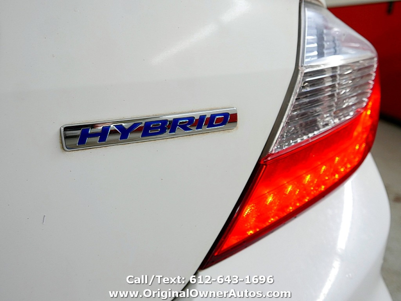 Honda Civic Hybrid 2012 price $3,995