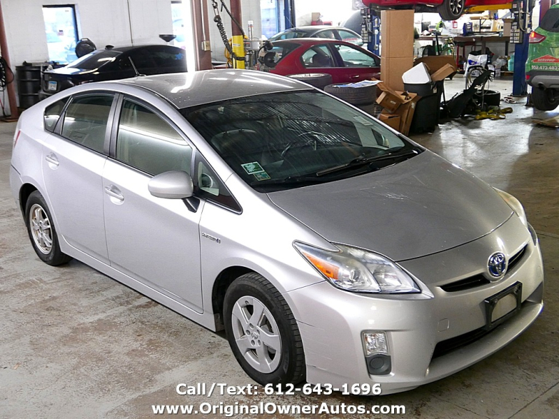 Toyota Prius 2011 price $7,495