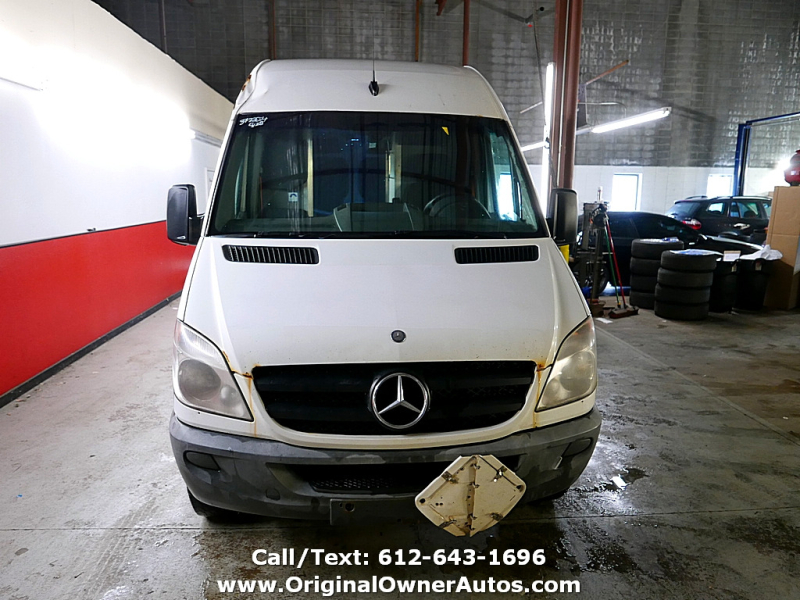 Mercedes-Benz Sprinter Cargo Vans 2011 price $5,995