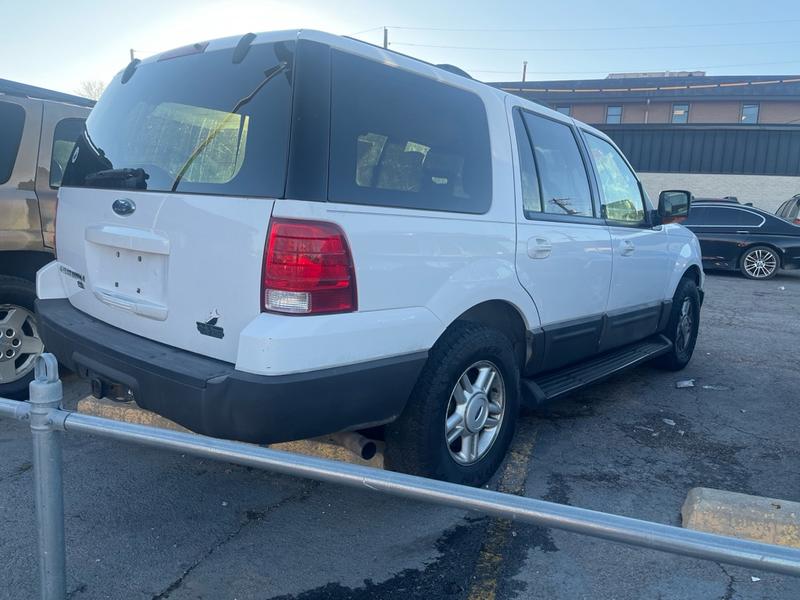 FORD EXPEDITION 2004 price $4,290