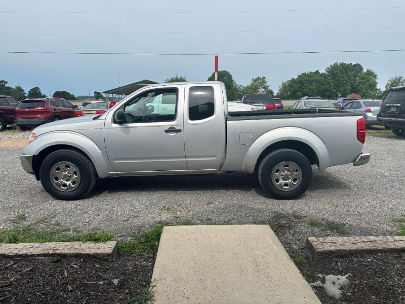 Nissan Frontier 2010 price $13,900