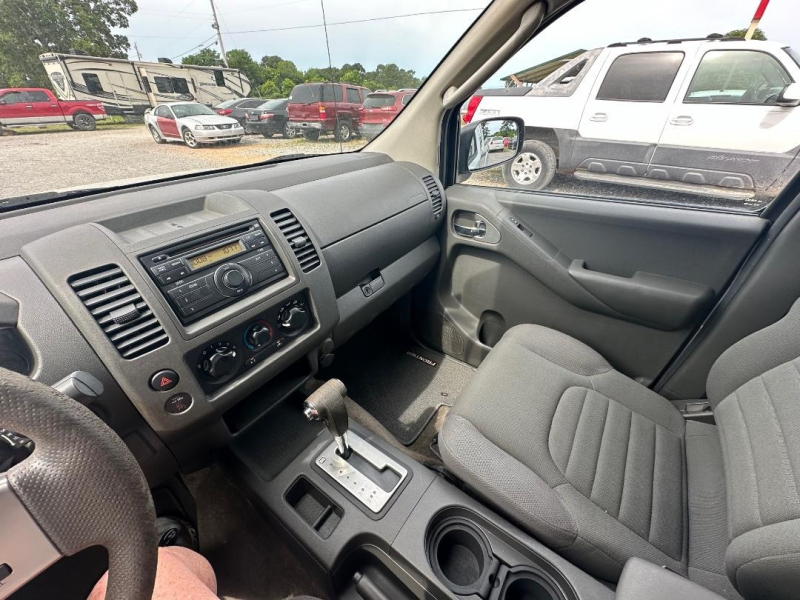 Nissan Frontier 2010 price $13,900