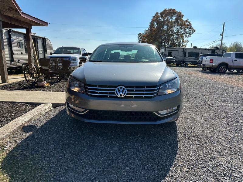Volkswagen Passat 2014 price $12,900