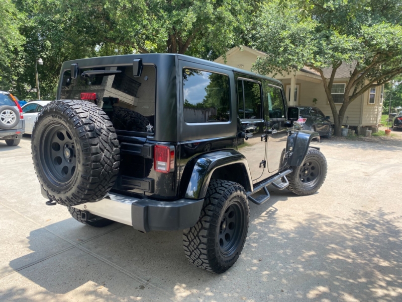 Jeep Wrangler Unlimited 2015 price $4,000 Down
