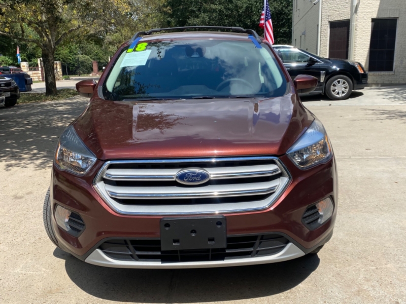 Ford Escape 2018 price $3,000 Down