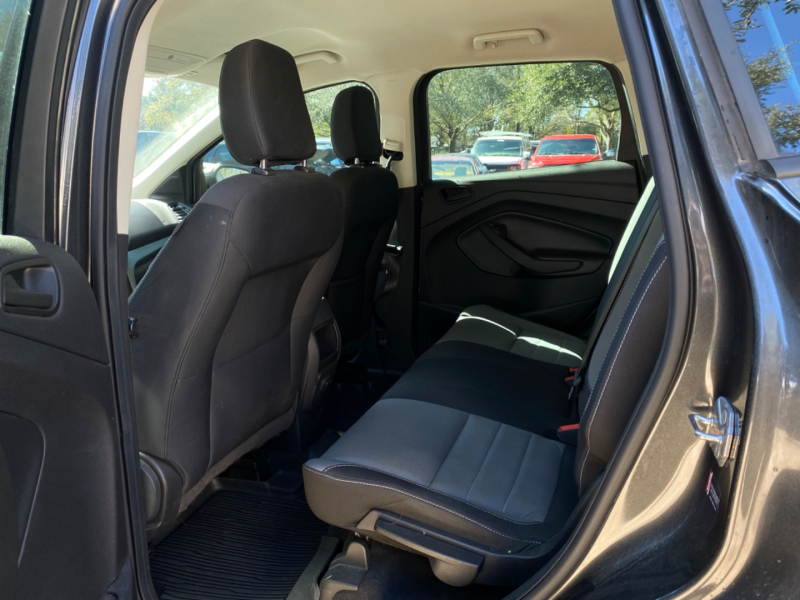 Ford Escape 2019 price $3,000 Down