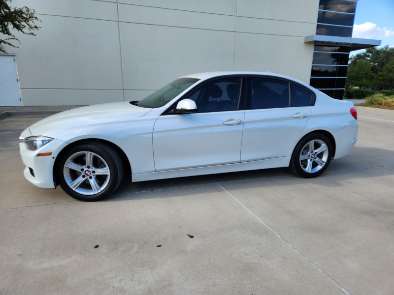 BMW 3-Series 2015 price $8,900