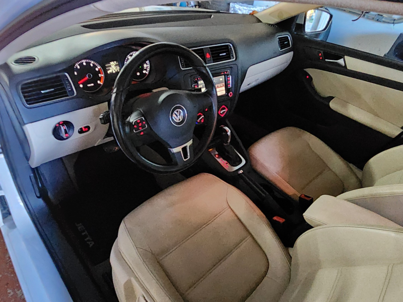 Volkswagen Jetta Sedan 2012 price $5,900