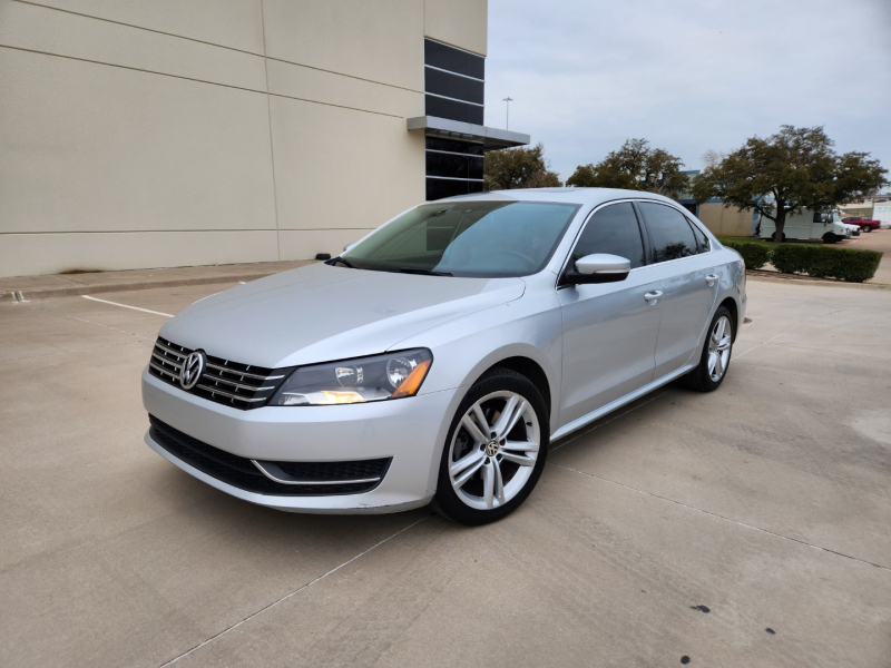 Volkswagen Passat 2015 price $9,900