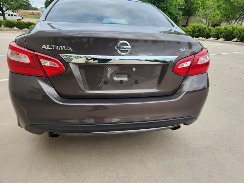 Nissan Altima 2017 price $8,400