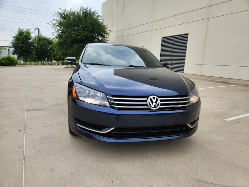 Volkswagen Passat 2014 price $8,400