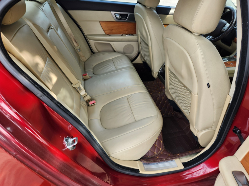 Jaguar XF 2010 price $8,900