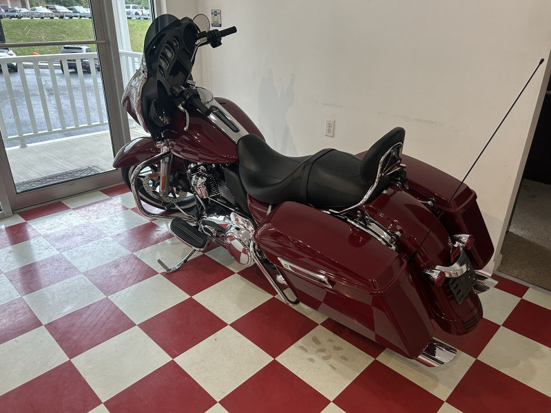 Harley-Davidson STREET GLIDE 2020 price $19,995
