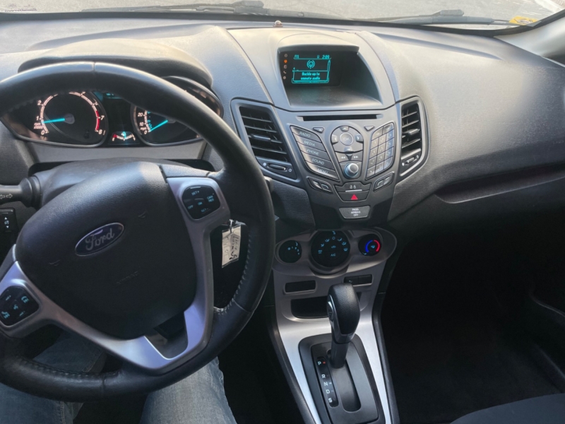 Ford Fiesta 2015 price $5,999