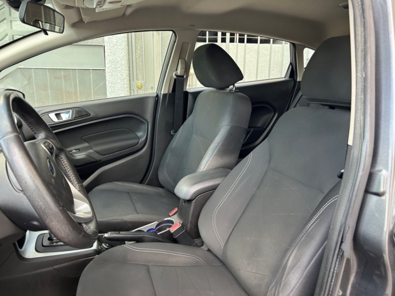 Ford Fiesta 2015 price $6,900