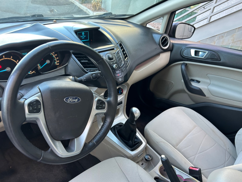 Ford Fiesta 2014 price $5,500