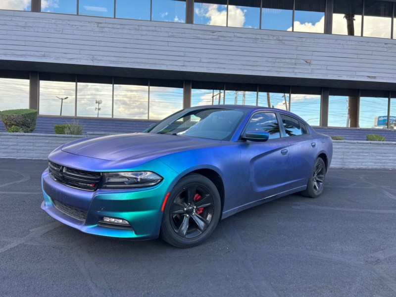 Dodge Charger 2017 price $11,000