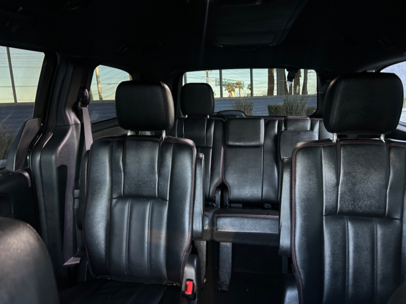 Dodge Grand Caravan 2019 price $12,000