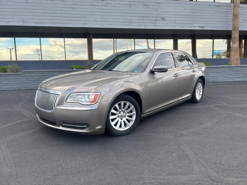 Chrysler 300 2014 price $8,499