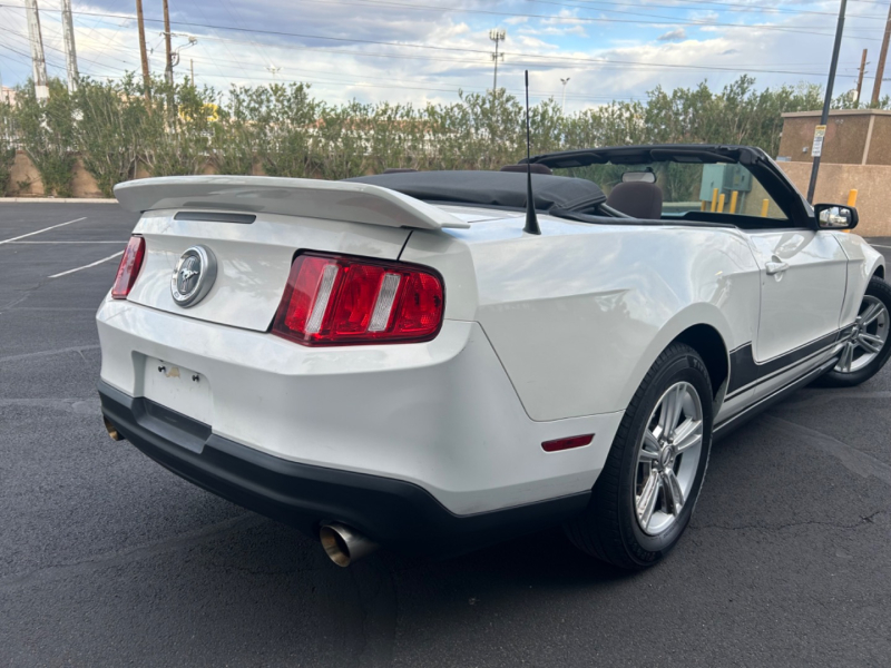 Ford Mustang 2012 price $8,999