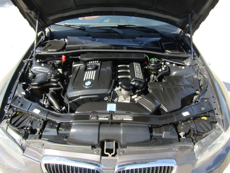 BMW 3-Series 2010 price $12,750